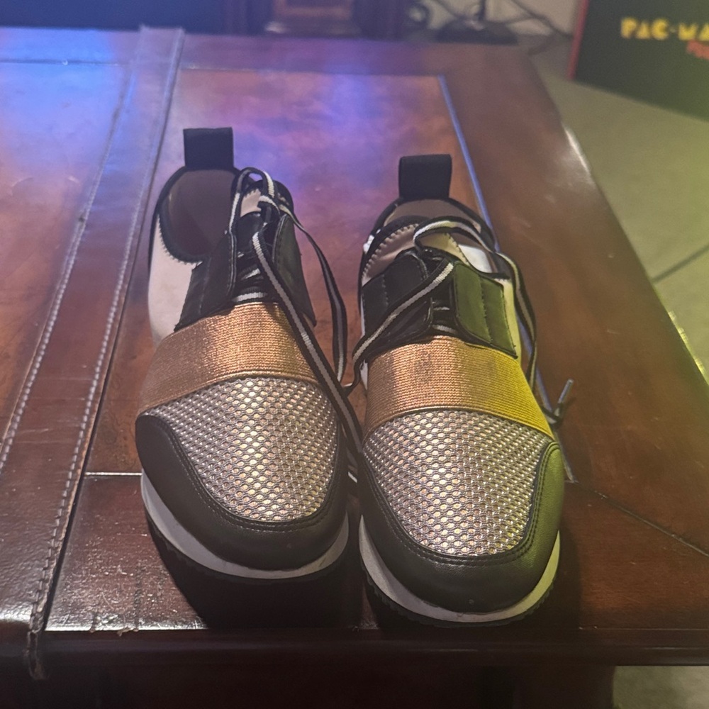 Steve Madden Metallic Black Sneakers